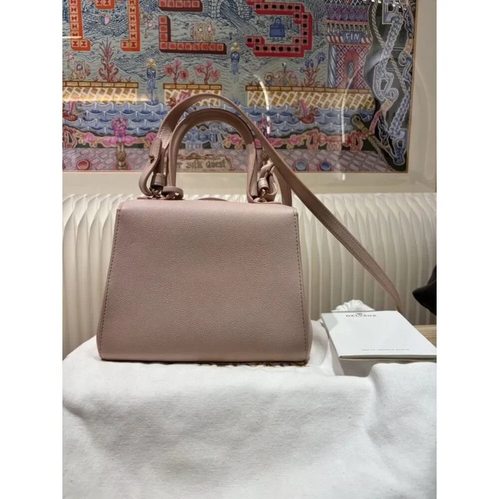 Louis Vuitton Women Pre-Loved Bag Very Good Condition